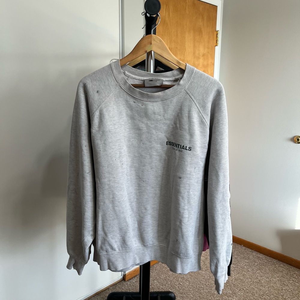 Essentials Fear of God Light Gray Crewneck